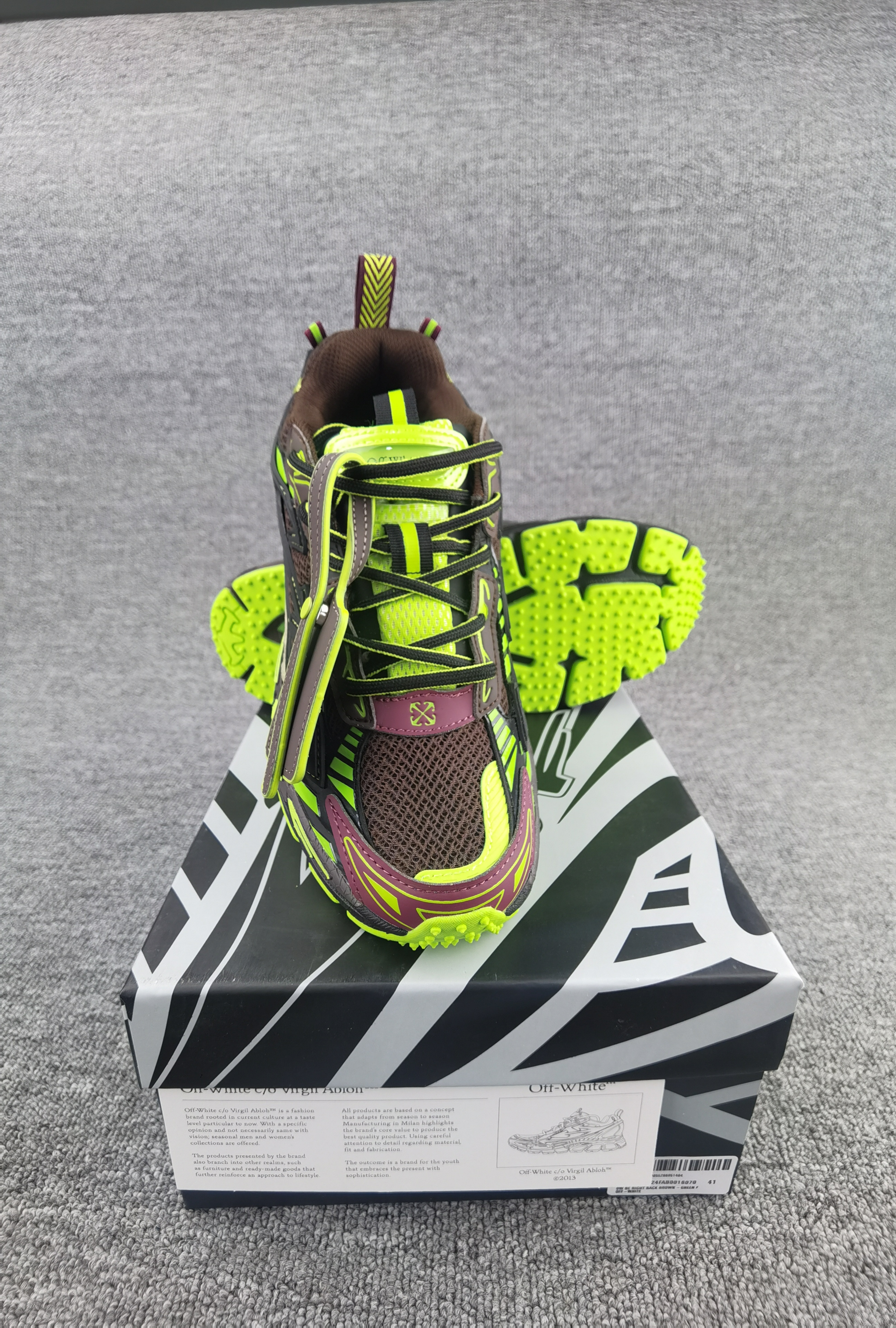 UA Off-White "BE RIGHT BACK"