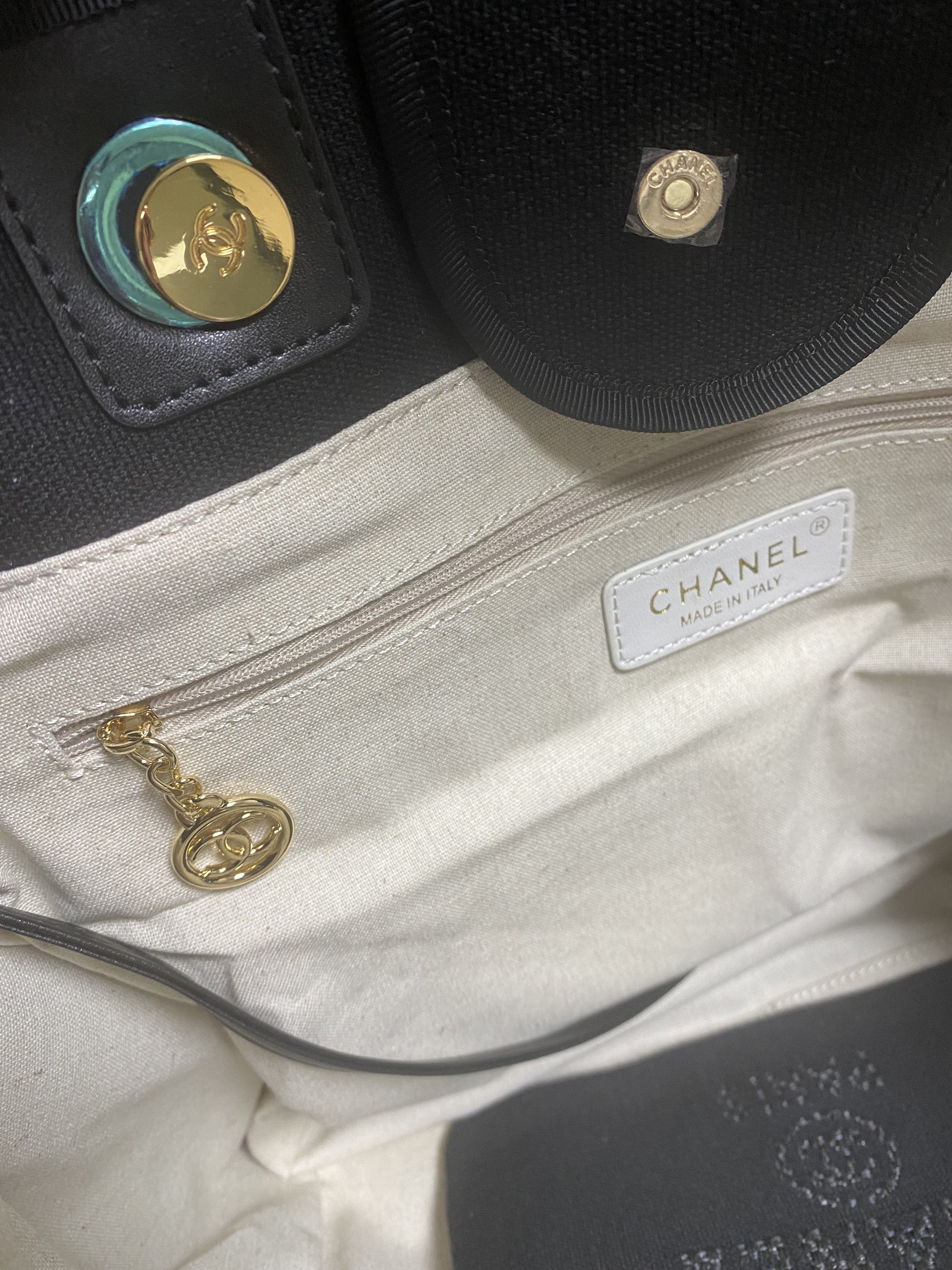 Chanel Shopping Bag 30x39x22cm