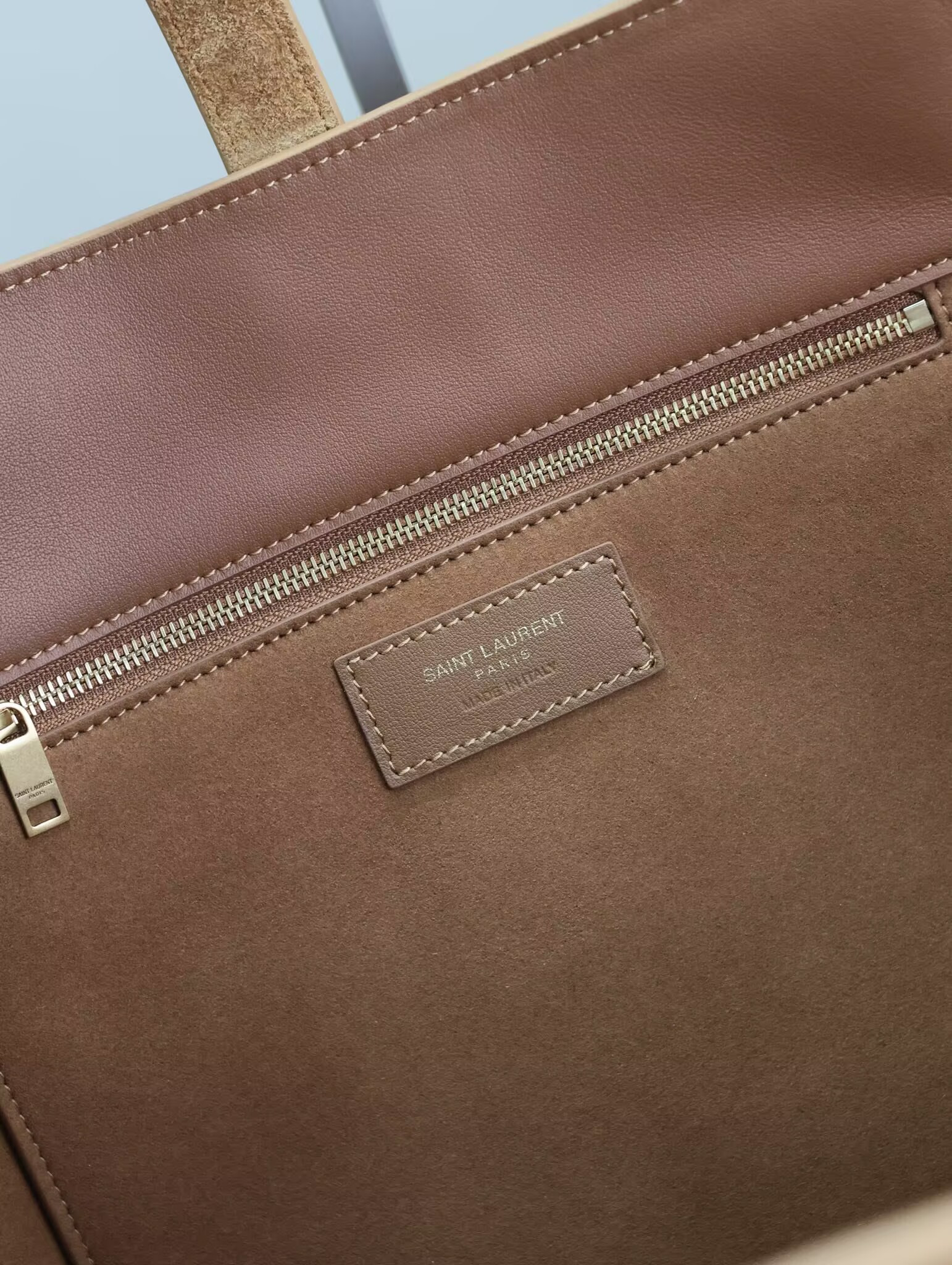 YSL le 5 à 7 bea in suede 50×28×18cm