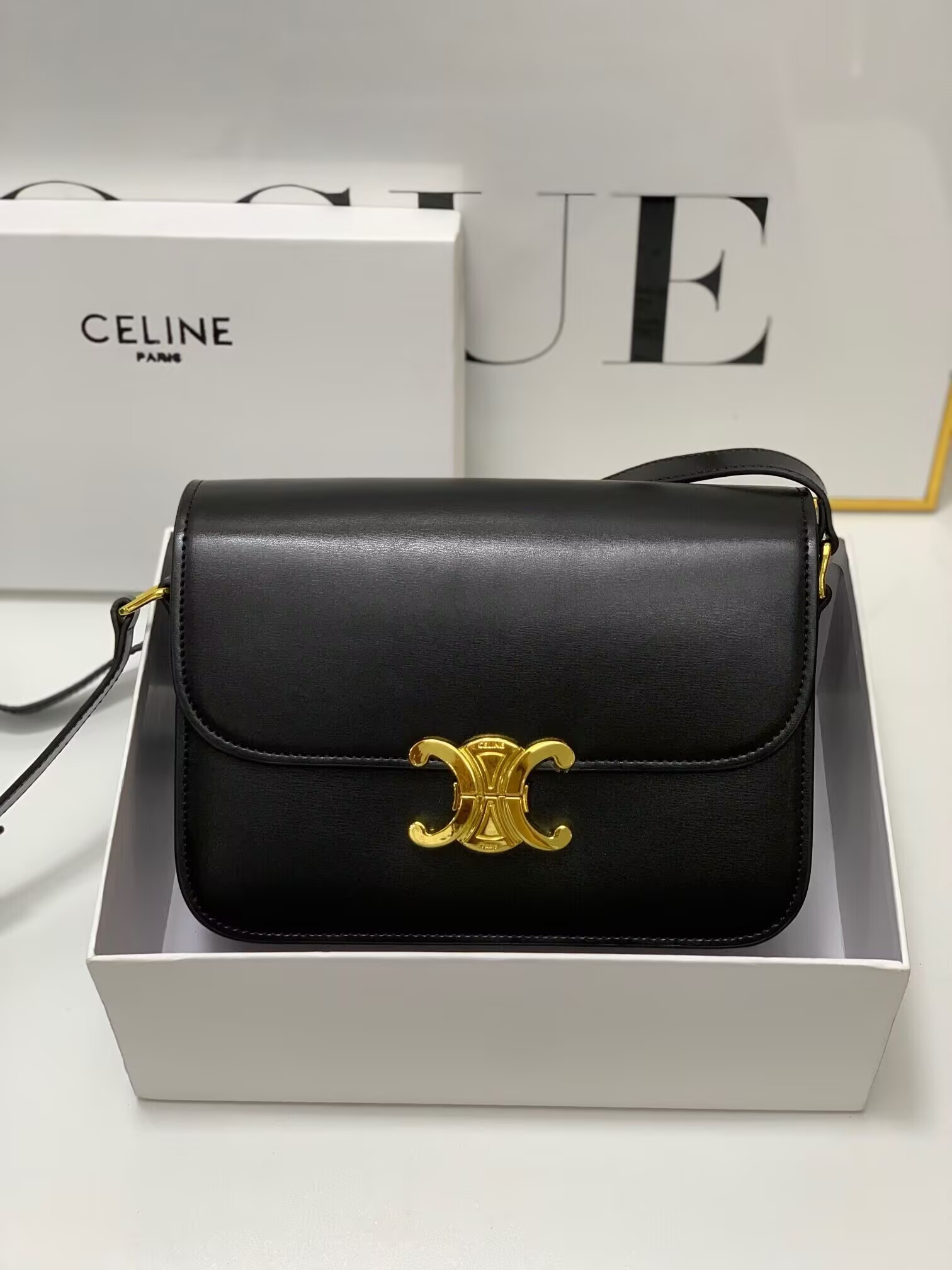 Celine Triomphe Bag 22x16.5x7cm