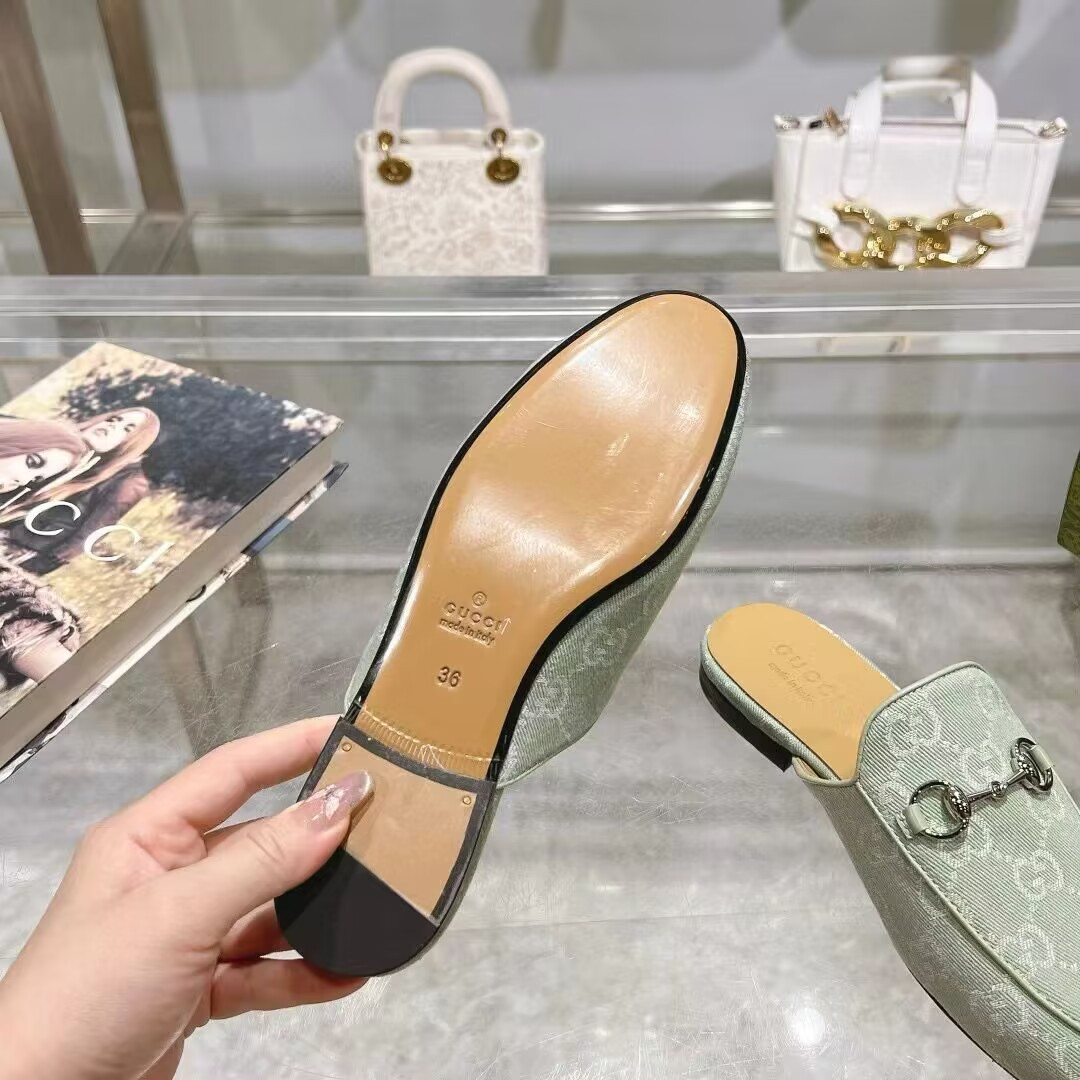 UA GUCCI PRINCETOWN SLIPPER