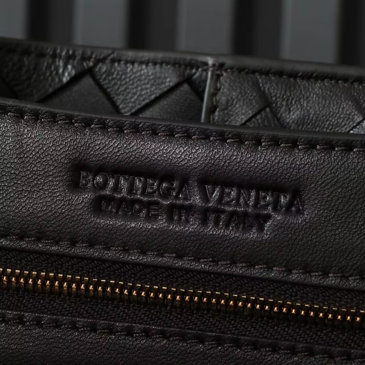 Bottega Veneta Medium Andiamo 32x25x11CM