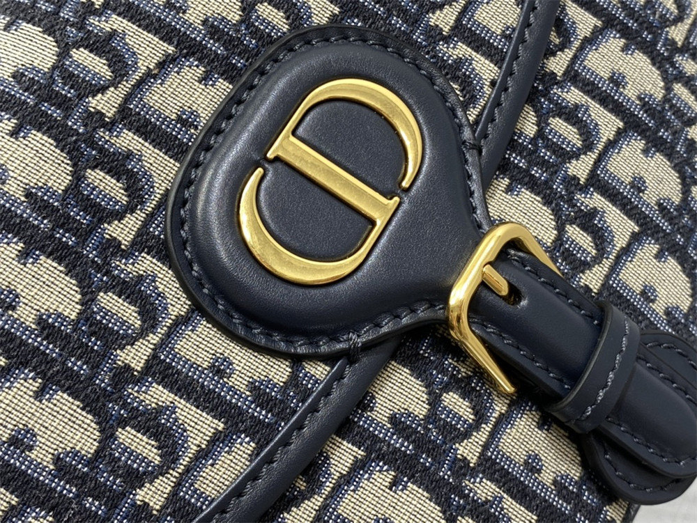 MEDIUM DIOR BOBBY BAG Blue Dior Oblique Jacquard