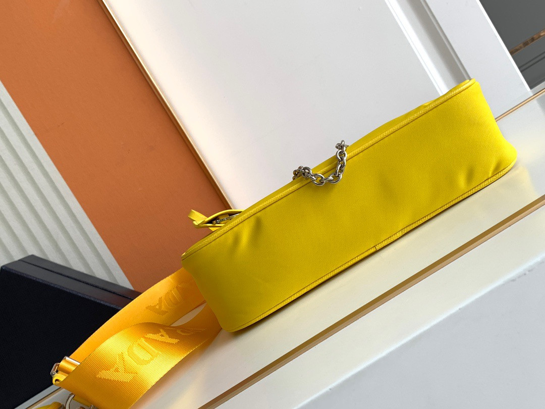 Prada Re-Edition 2005 Re-Nylon bag Yellow