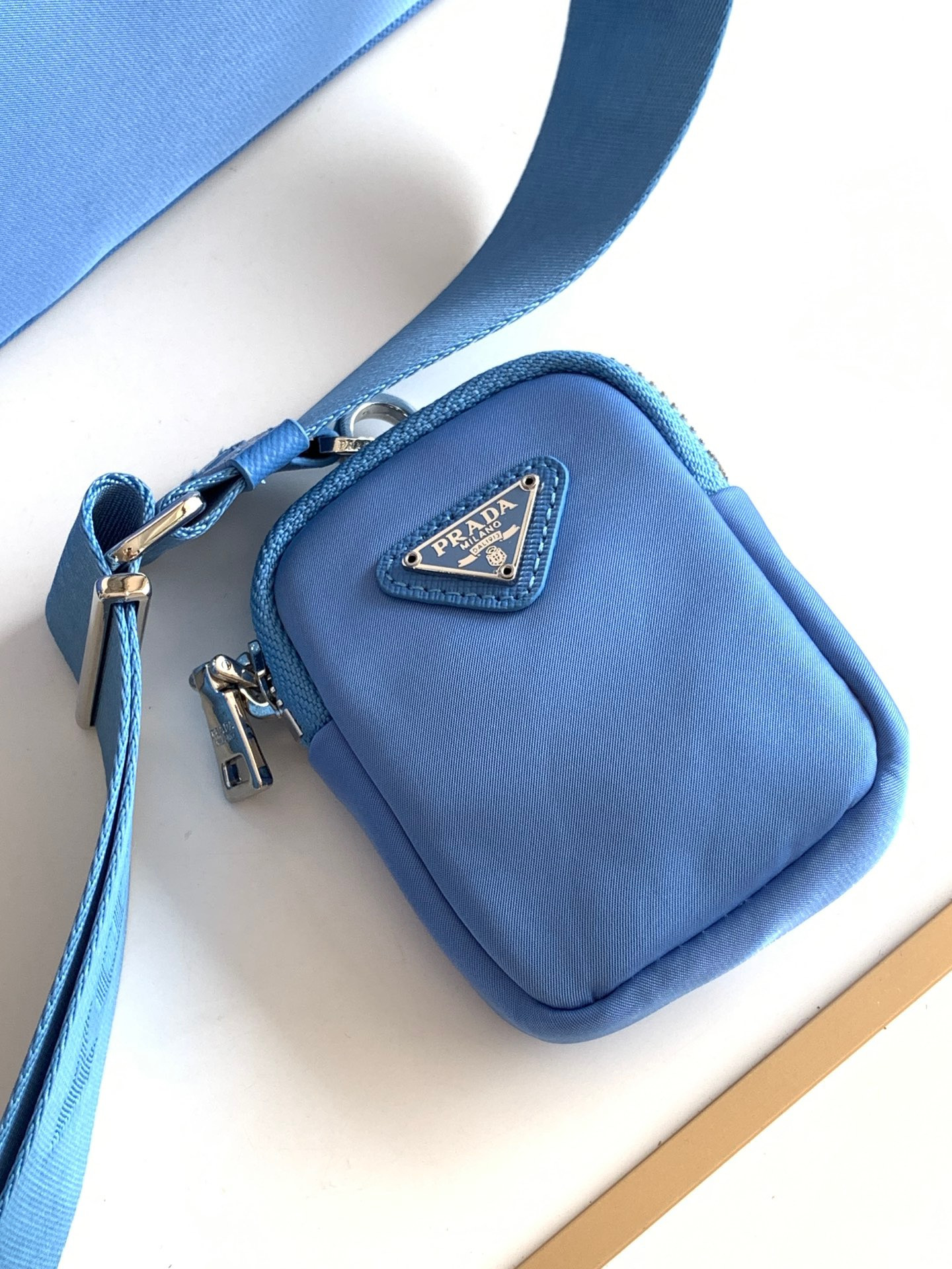 Prada Re-Edition 2005 Re-Nylon bag Blue