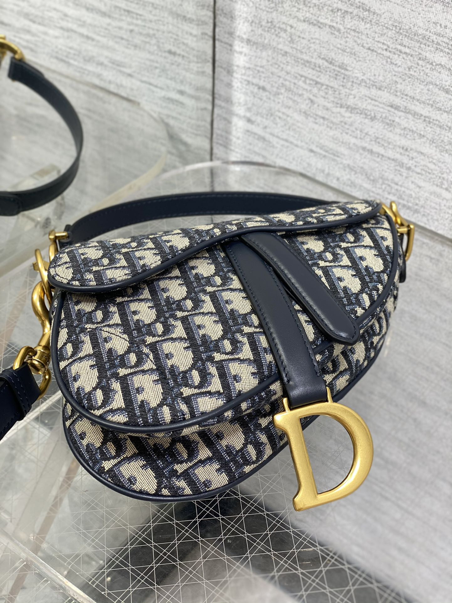 DIOR MINI Saddle Bag 19.5x18x5cm