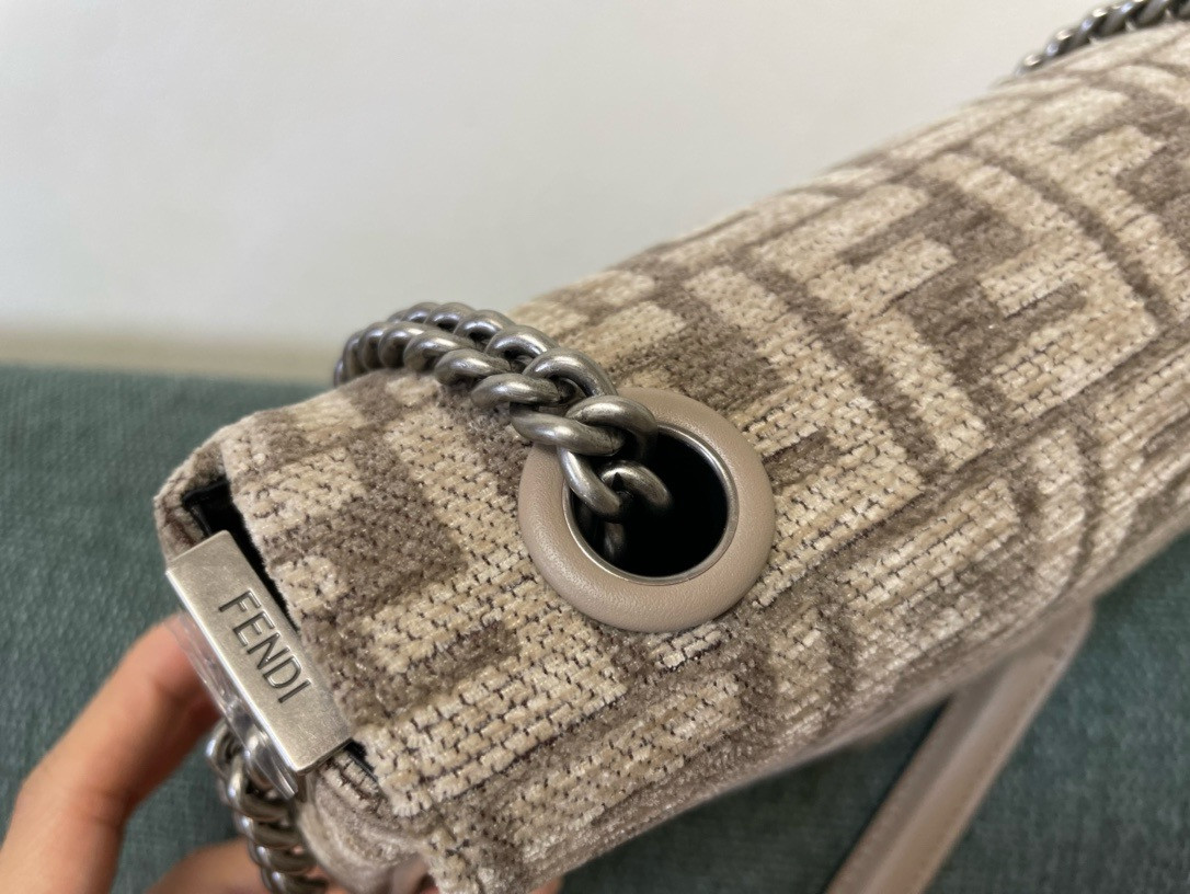 Fendi Baguette Chain Midi dove gray tapestry fabric bag with FF motif SILVER 14.5x7x24 cm