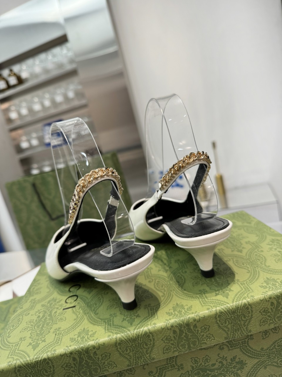 GUCCI SIGNORIA SLINGBACK PUMP mid-heel shoes