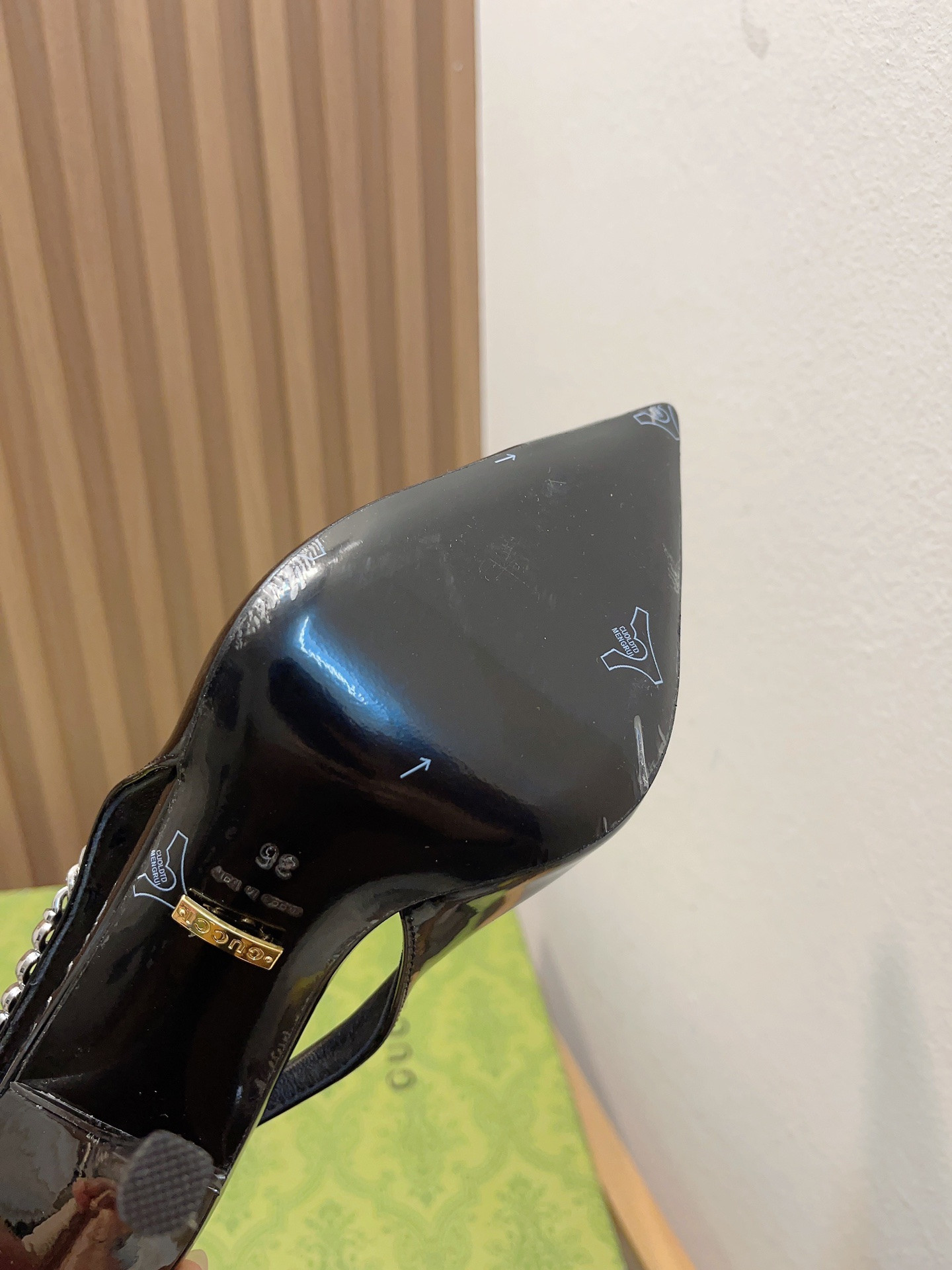 GUCCI SIGNORIA SLINGBACK PUMP High