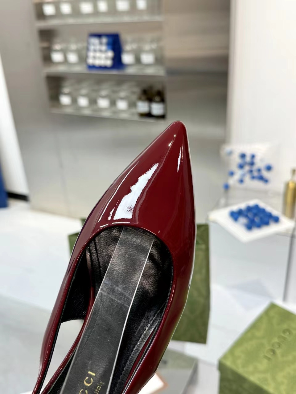 GUCCI SIGNORIA SLINGBACK PUMP mid-heel shoes