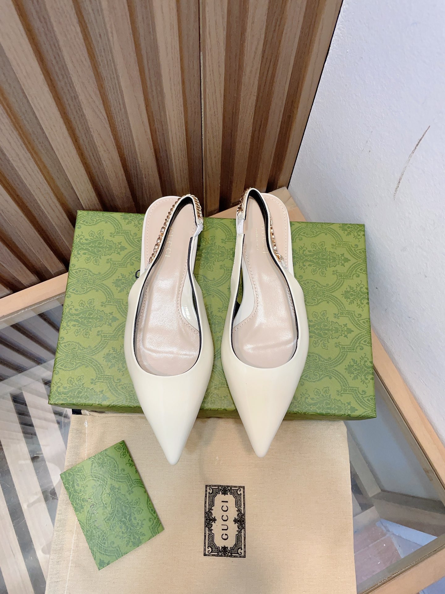 GUCCI SIGNORIA SLINGBACK PUMP flat shoes