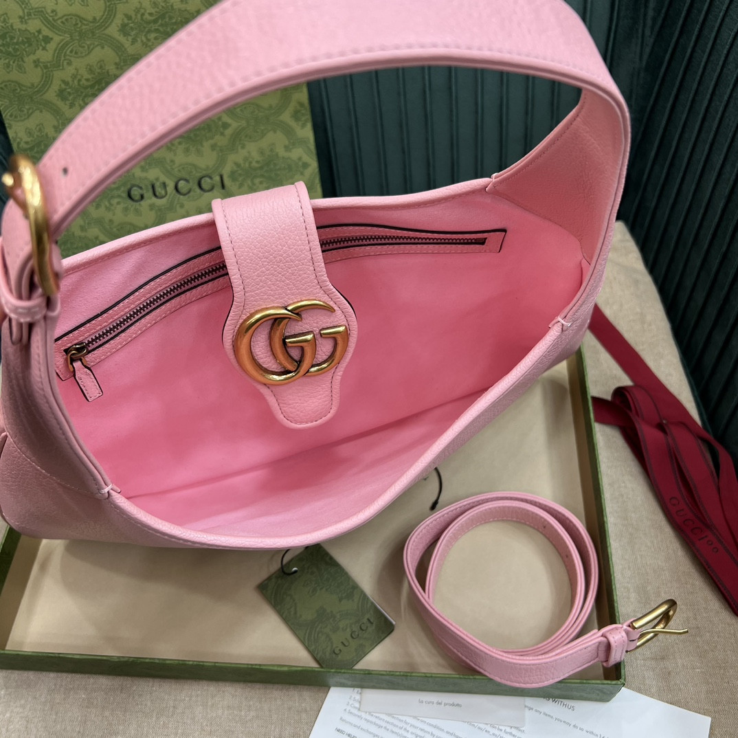 GUCCI Aphrodite medium shoulder 15.3x 15x 8 inches