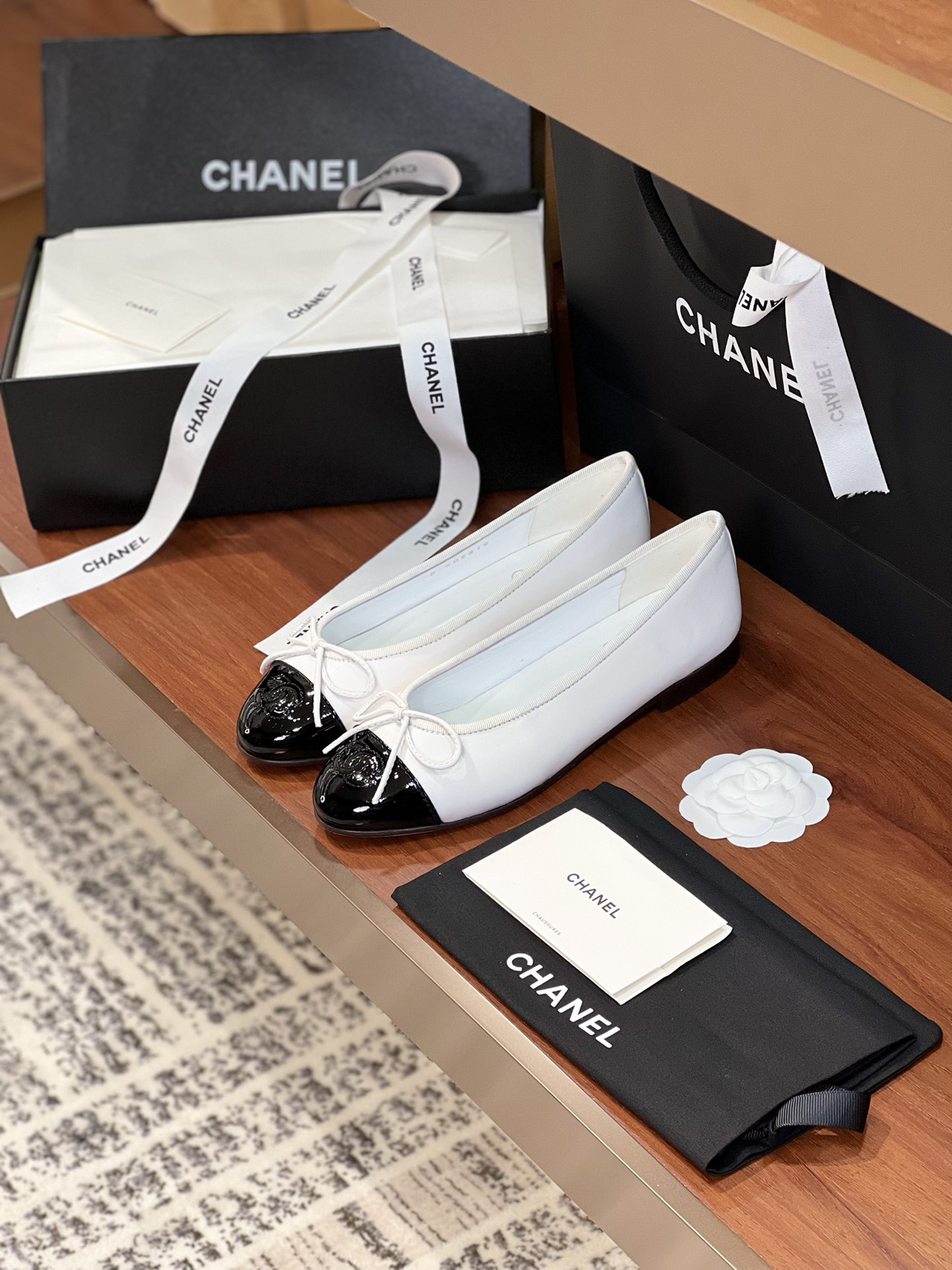 Chanel BALLET FLATS Lambskin & Grosgrain White & Black