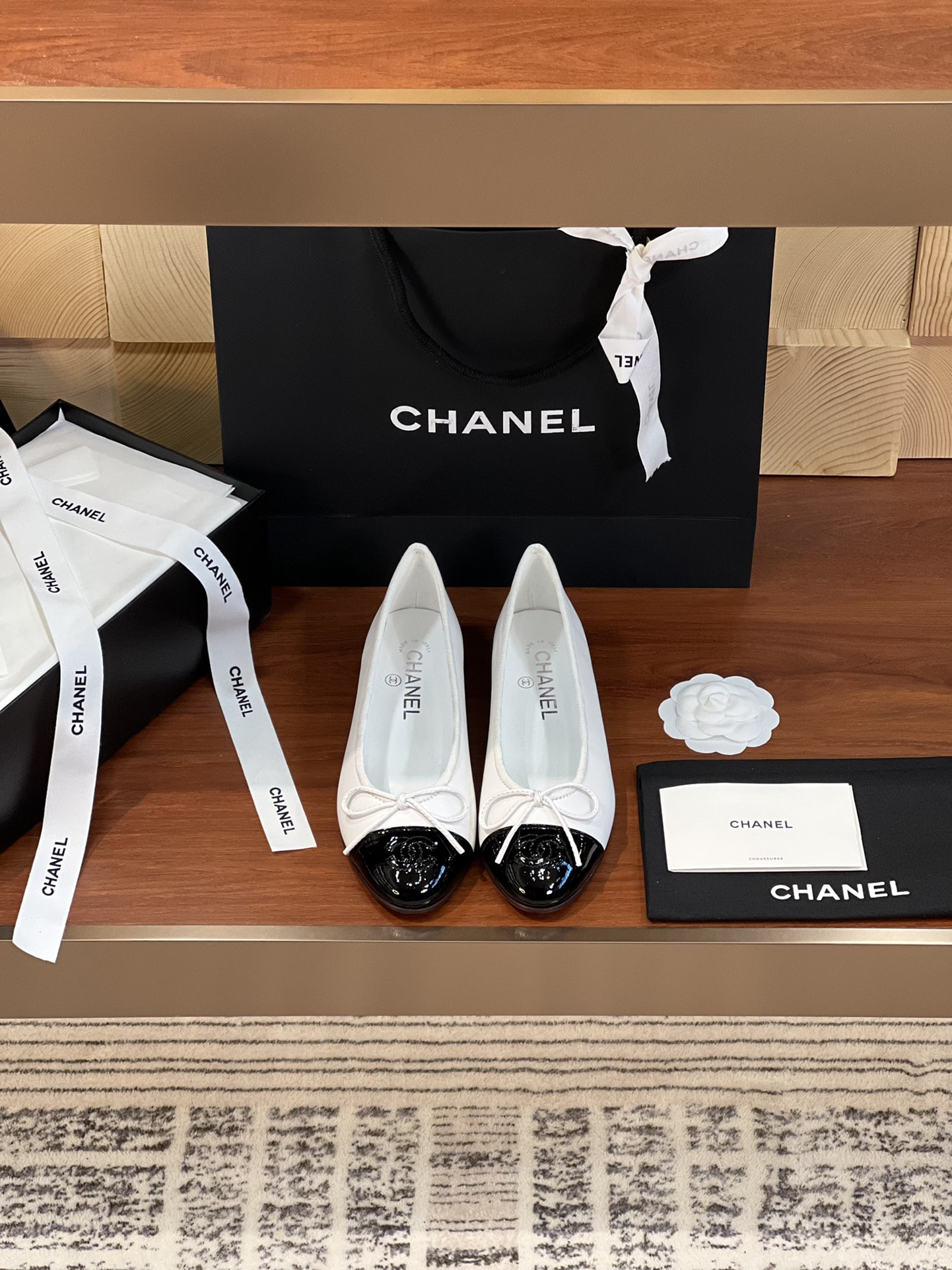 Chanel BALLET FLATS Lambskin & Grosgrain White & Black