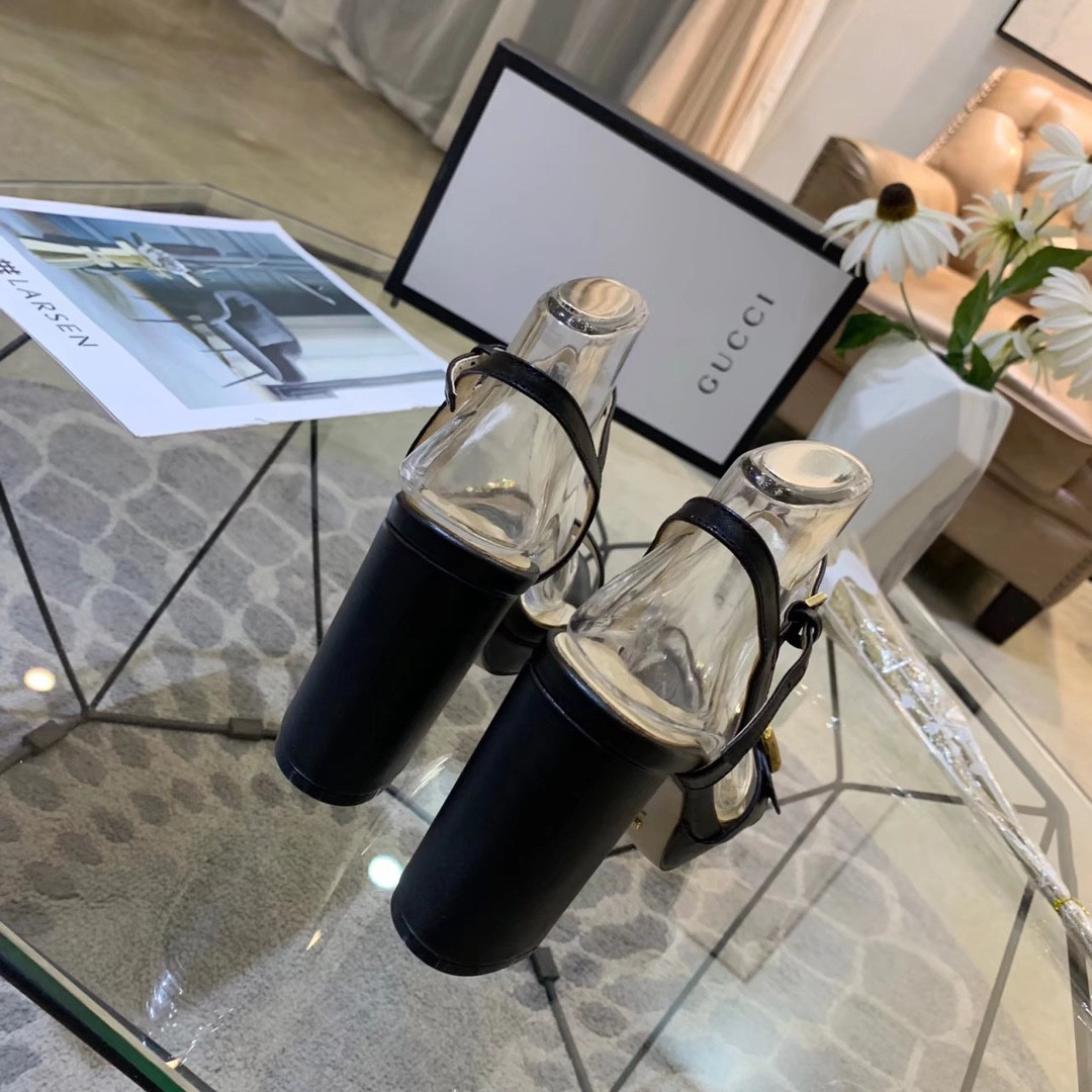 UA GUCCI LEATHER HIGH-HEEL SANDAL