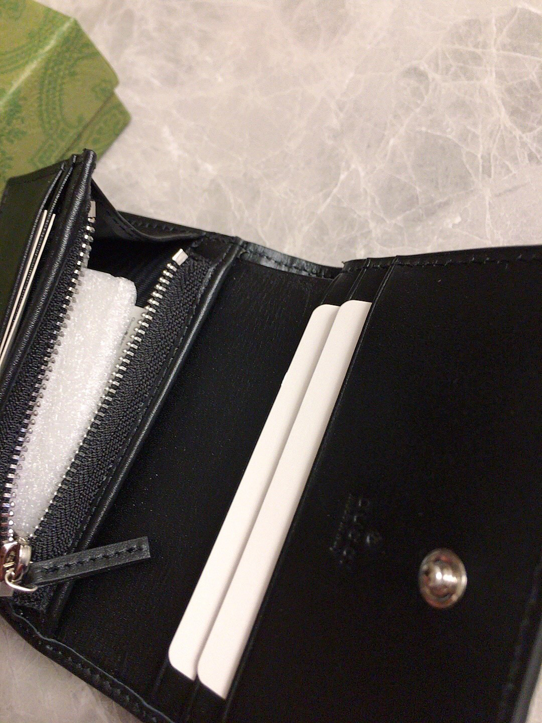 Gucci GG CARD CASE WALLET