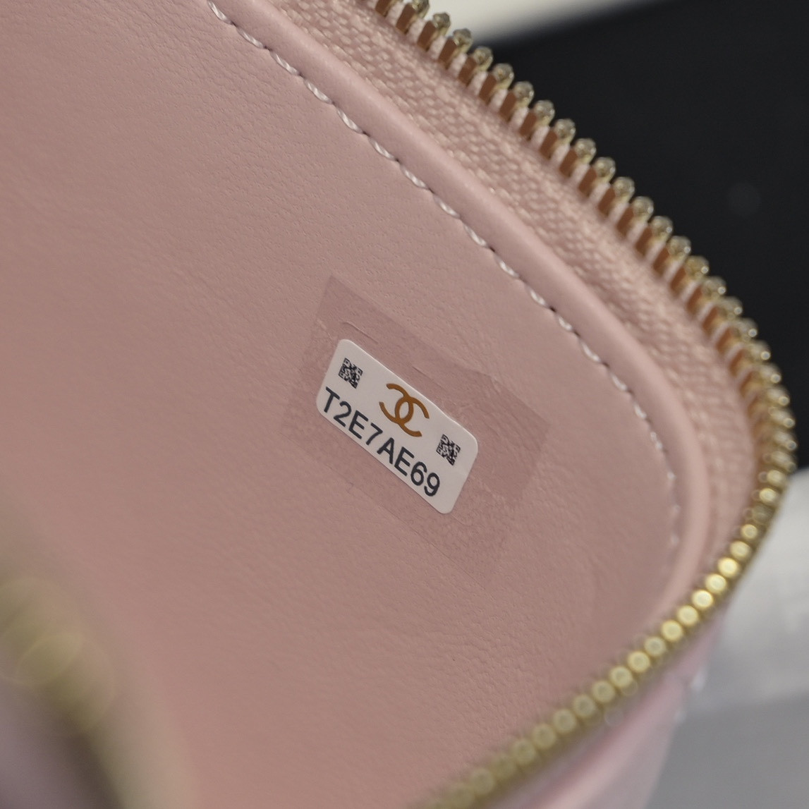 Chanel MINI Box Bag 10x9x7cm