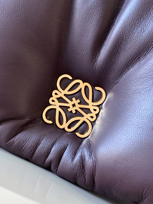 LOEWE Puffer Goya bag 23×17×9CM