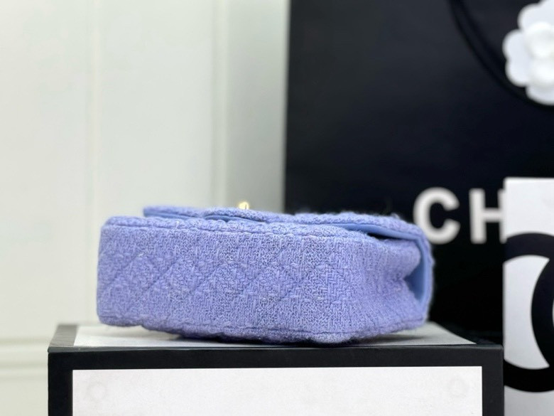 CHANEL MINI CLASSIC 11.12 HANDBAG 20 12 × 20 × 6 cm