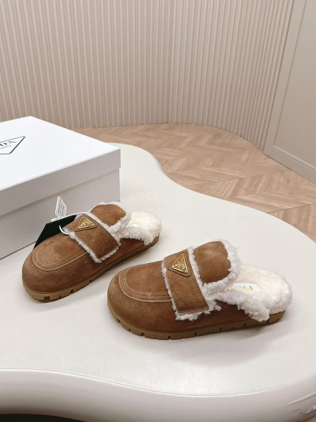 UA Prada Suede Slides