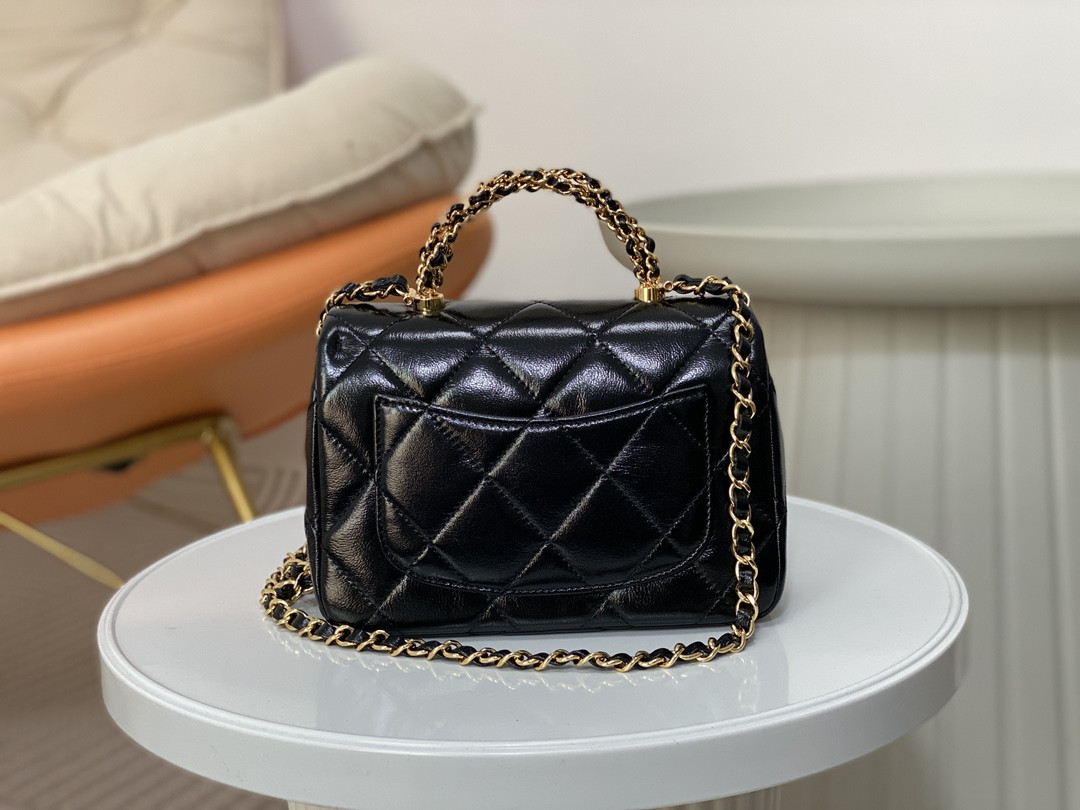 CHANEL WALLET ON CHAIN 19x13x7cm