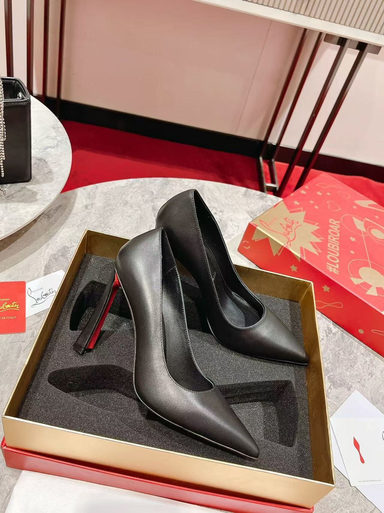 UA Christian Louboutin 10cm