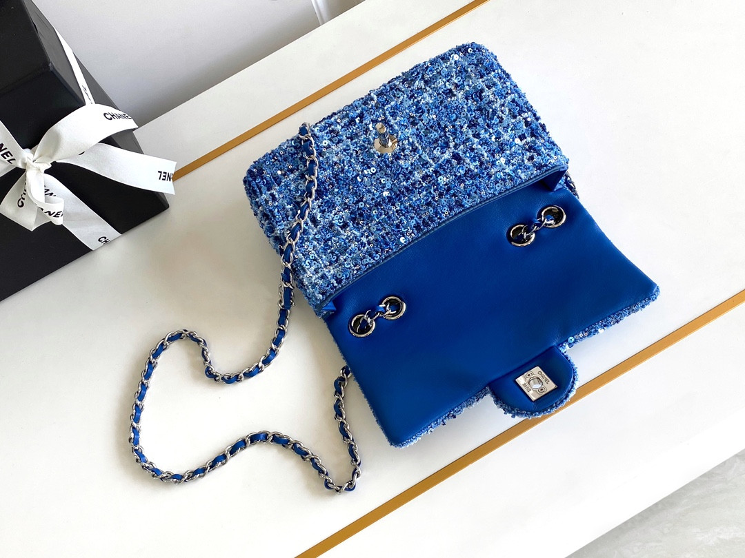 Chanel Mini CF Rose Gold Hardware 20x15x7cm