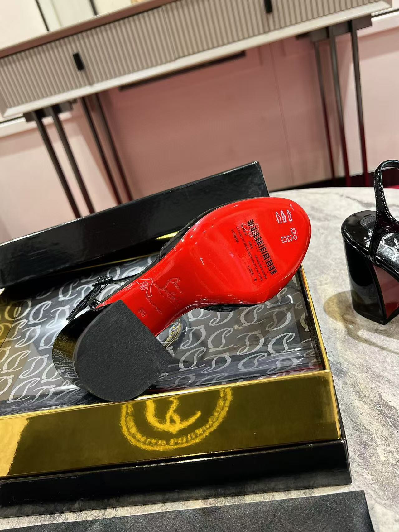 UA CHRISTIAN LOUBOUTIN Shoes