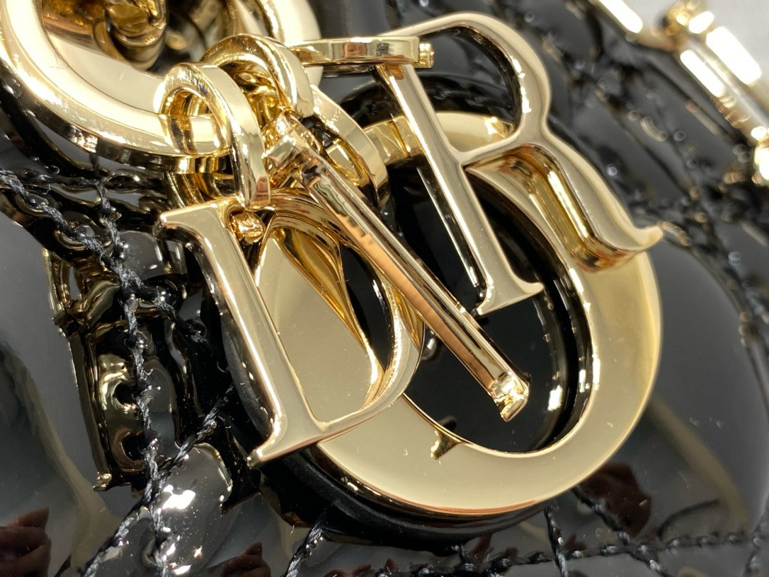 Dior mini d-joy bag 16x5.5x10cm