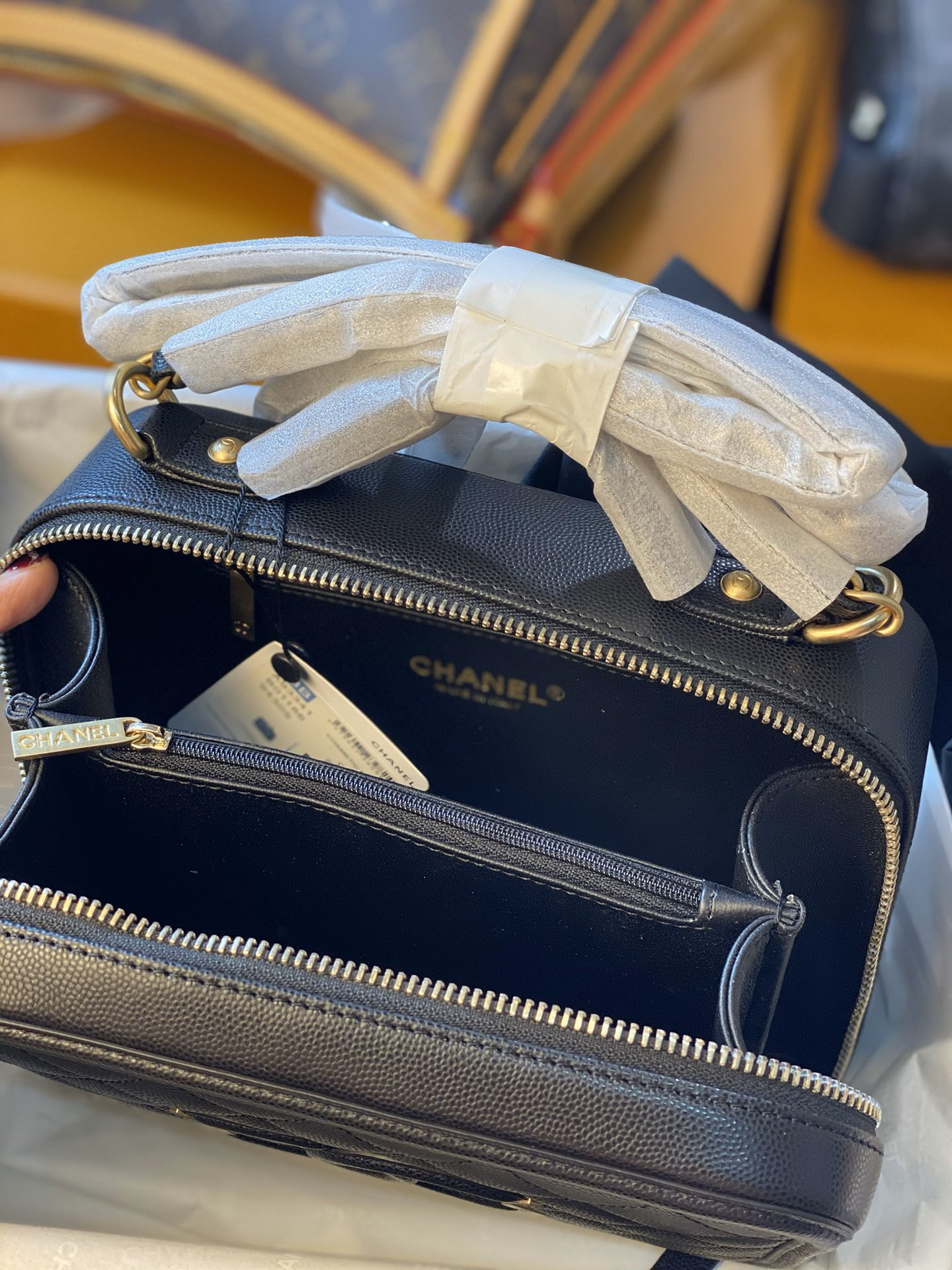 CHANEL VANITY CASE 17x7x13cm