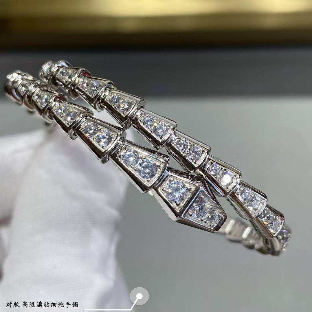 Bvlgari snake Bracelet