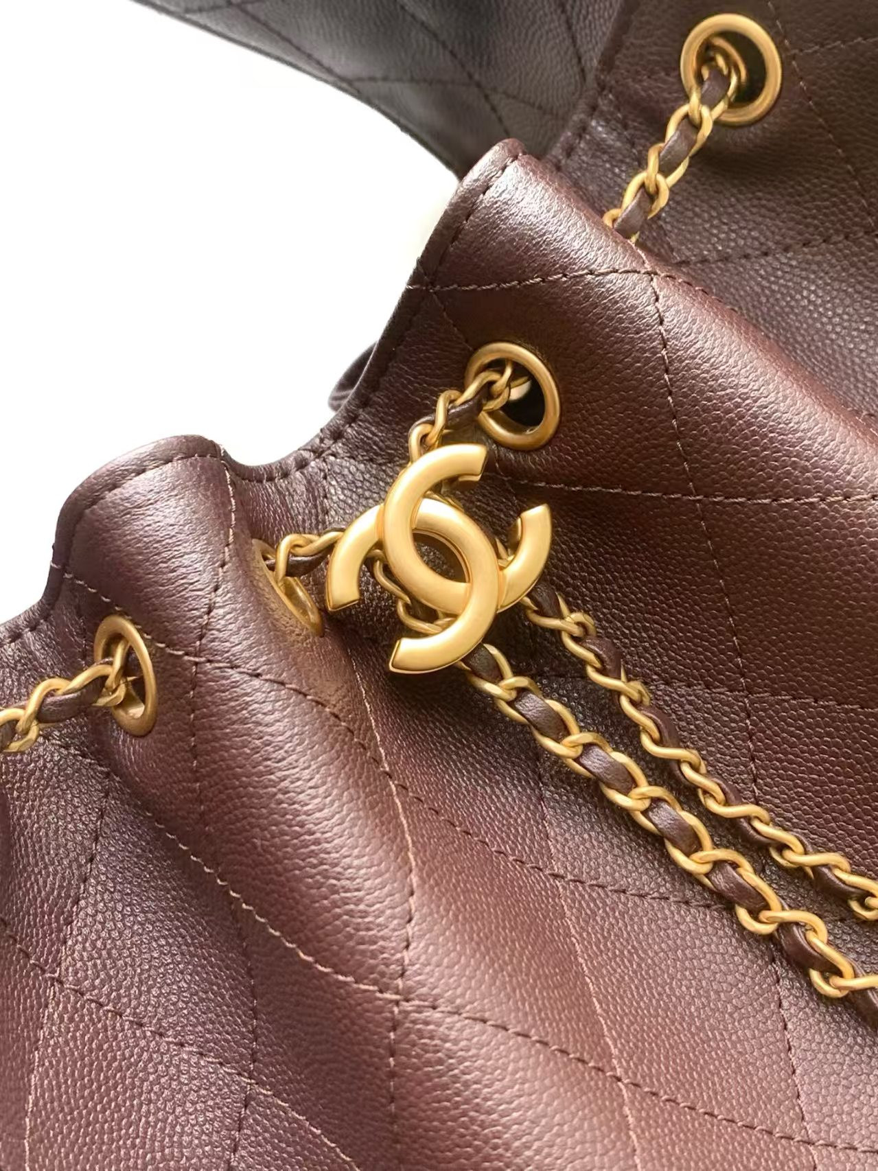 CHANEL 25C Bucket Bag 26x30x14cm