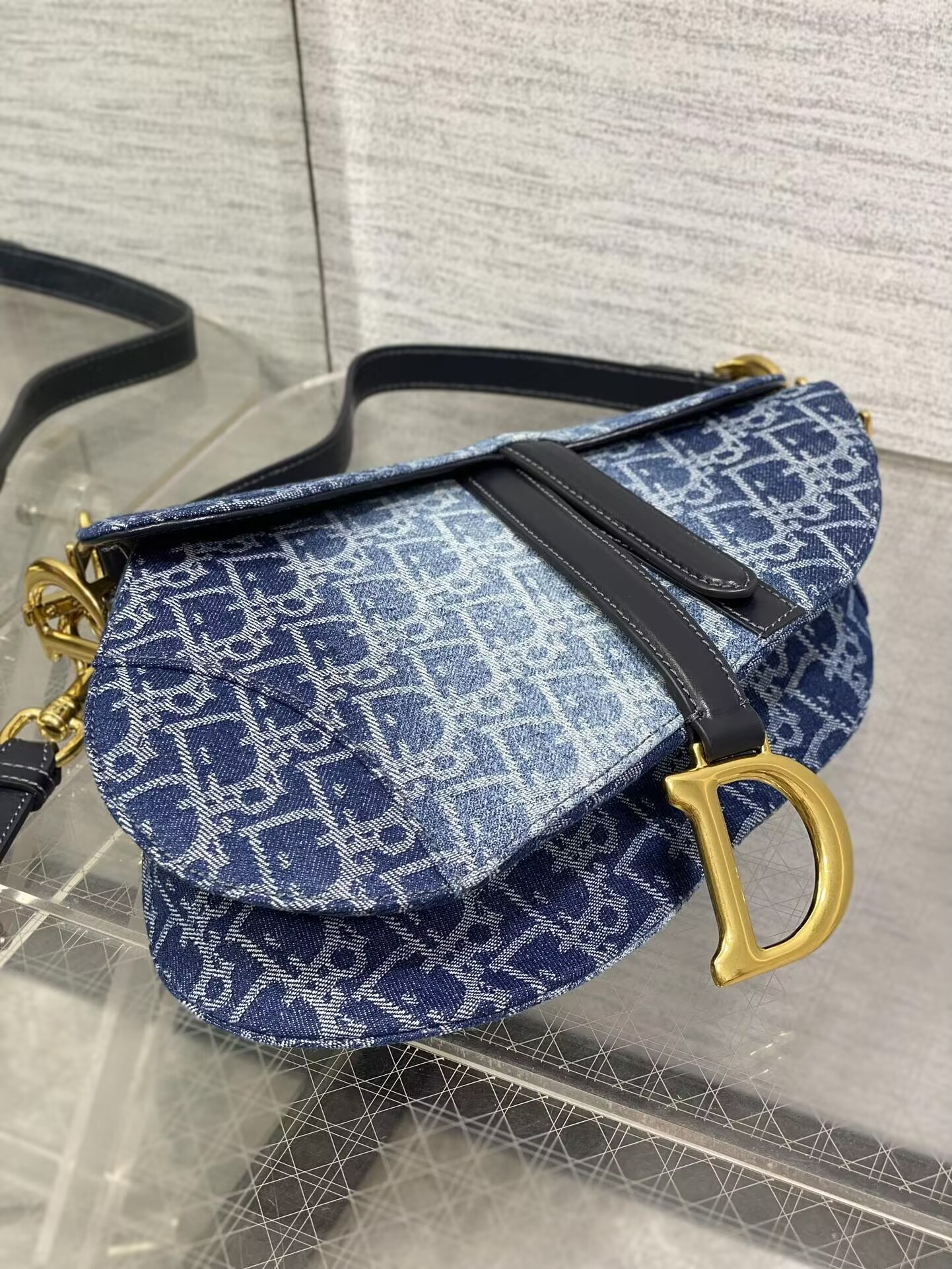 Dior Saddle Bag with Strap Blue Denim Dior Oblique Jacquard 25.5 x 20 x 6.5 cm