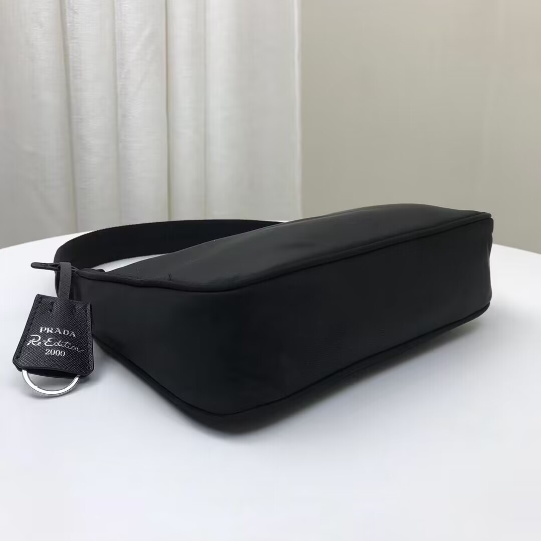 Prada Hobo 2000 23 x 13 x 5 cm