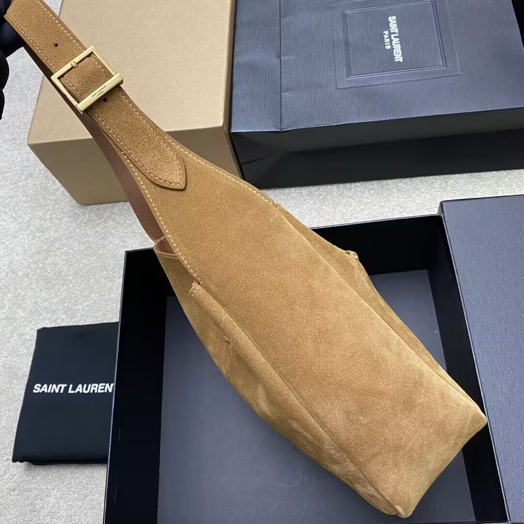 YSL LE 5 À 7 SUPPLE IN SUEDE 23x22x8CM