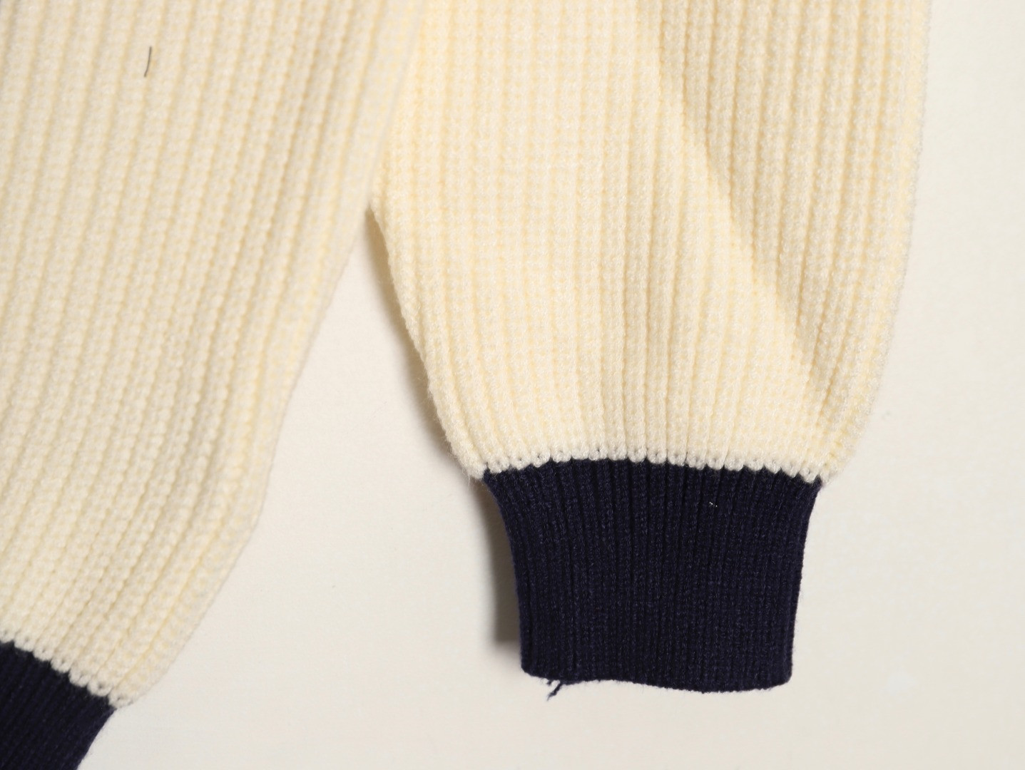 Gucci 25Fw Sweaters Coats