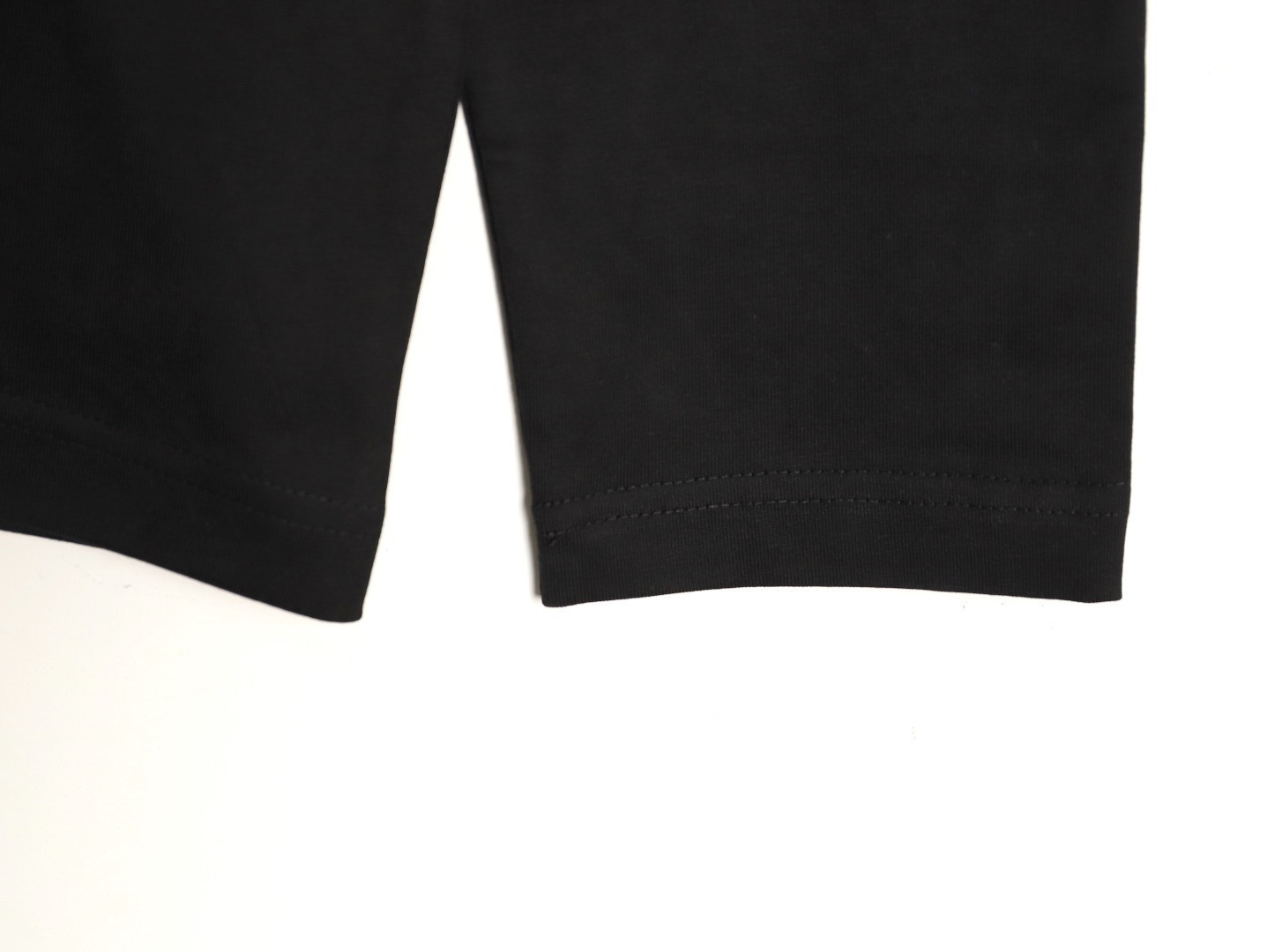 Gucci Long-sleeved T-shirt