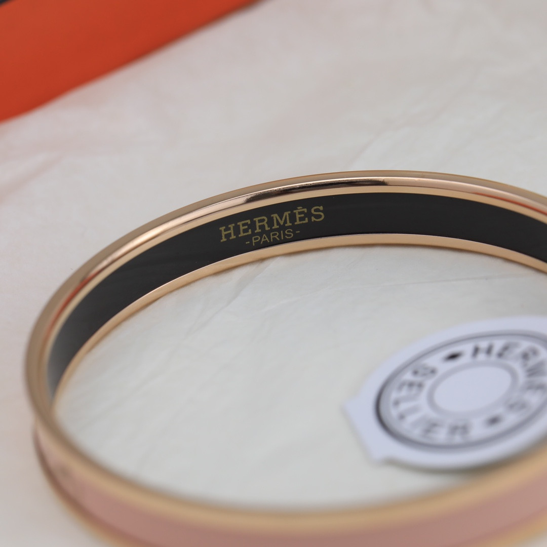 Hermes enamel Bracelet(Customized products cannot be returned or exchanged)