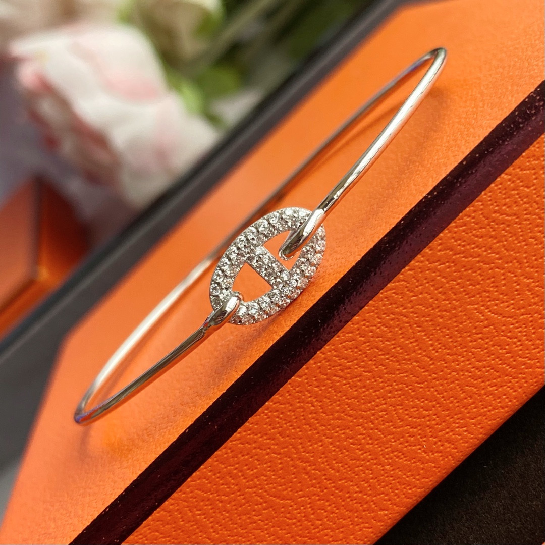 Hermès thin tube diamond pig nose Bracelet