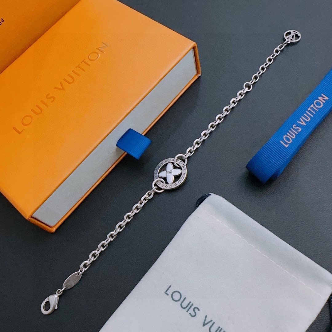 Louis Vuitton Bracelet
