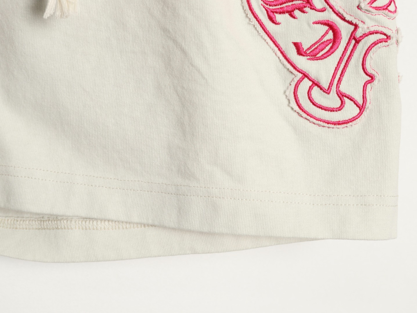 Ch*0me He**ts 25ss shorts