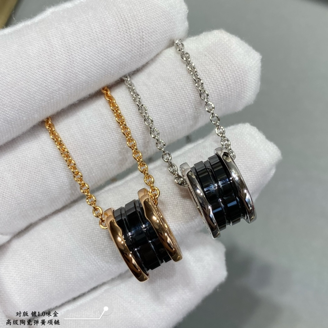 Bvlgari Large ceramic spring Necklace