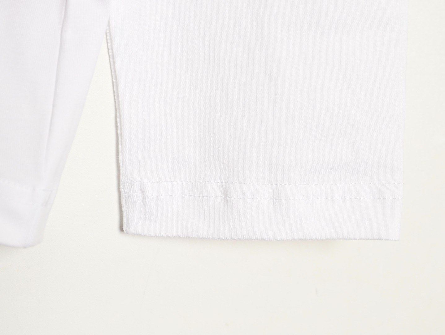 Balenciaga Long-sleeved T-shirt