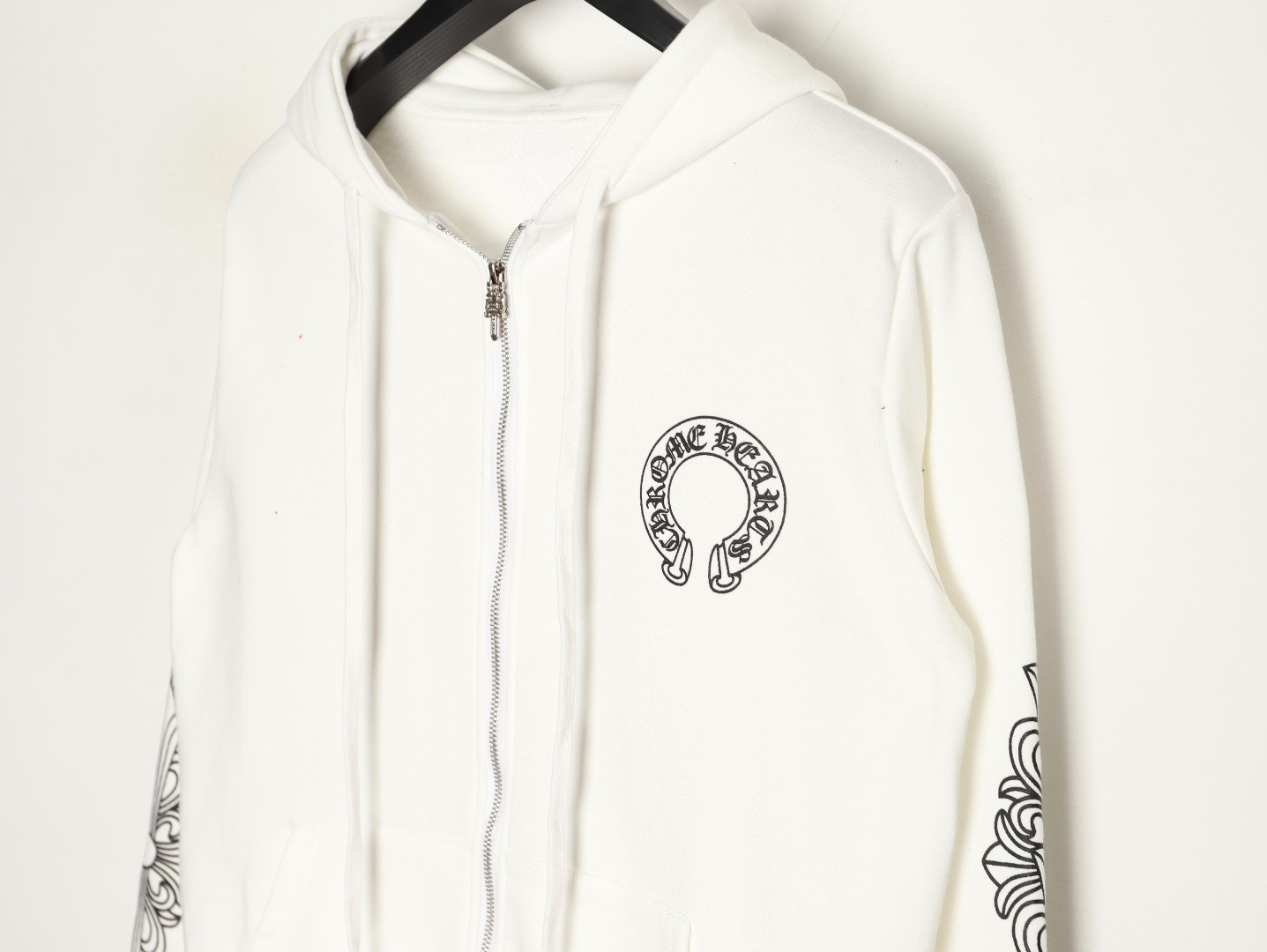 Ch*0me He**ts 25fw coats