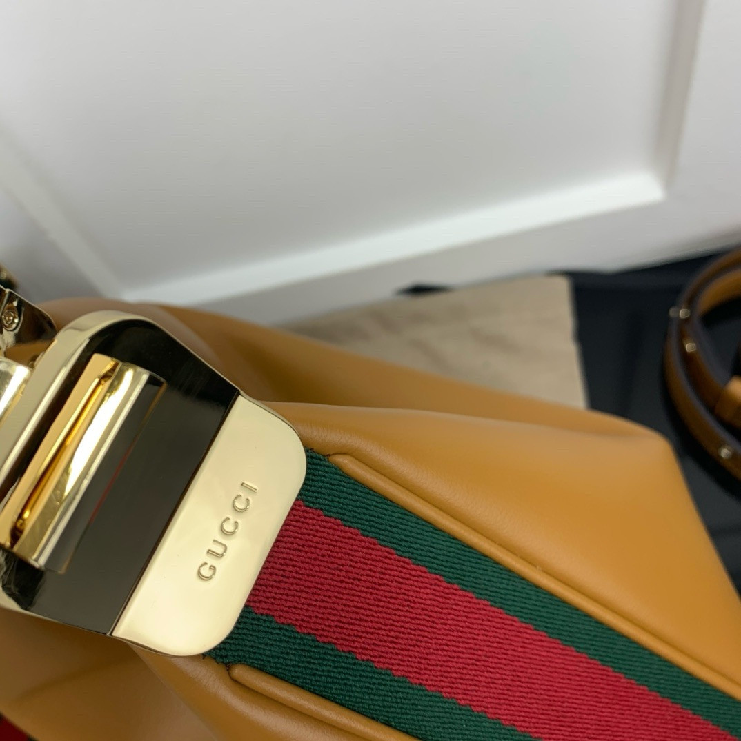 GUCCI ATTACHE MEDIUM SHOULDER BAG 13.8″W x 12.6″H x 2.4″D