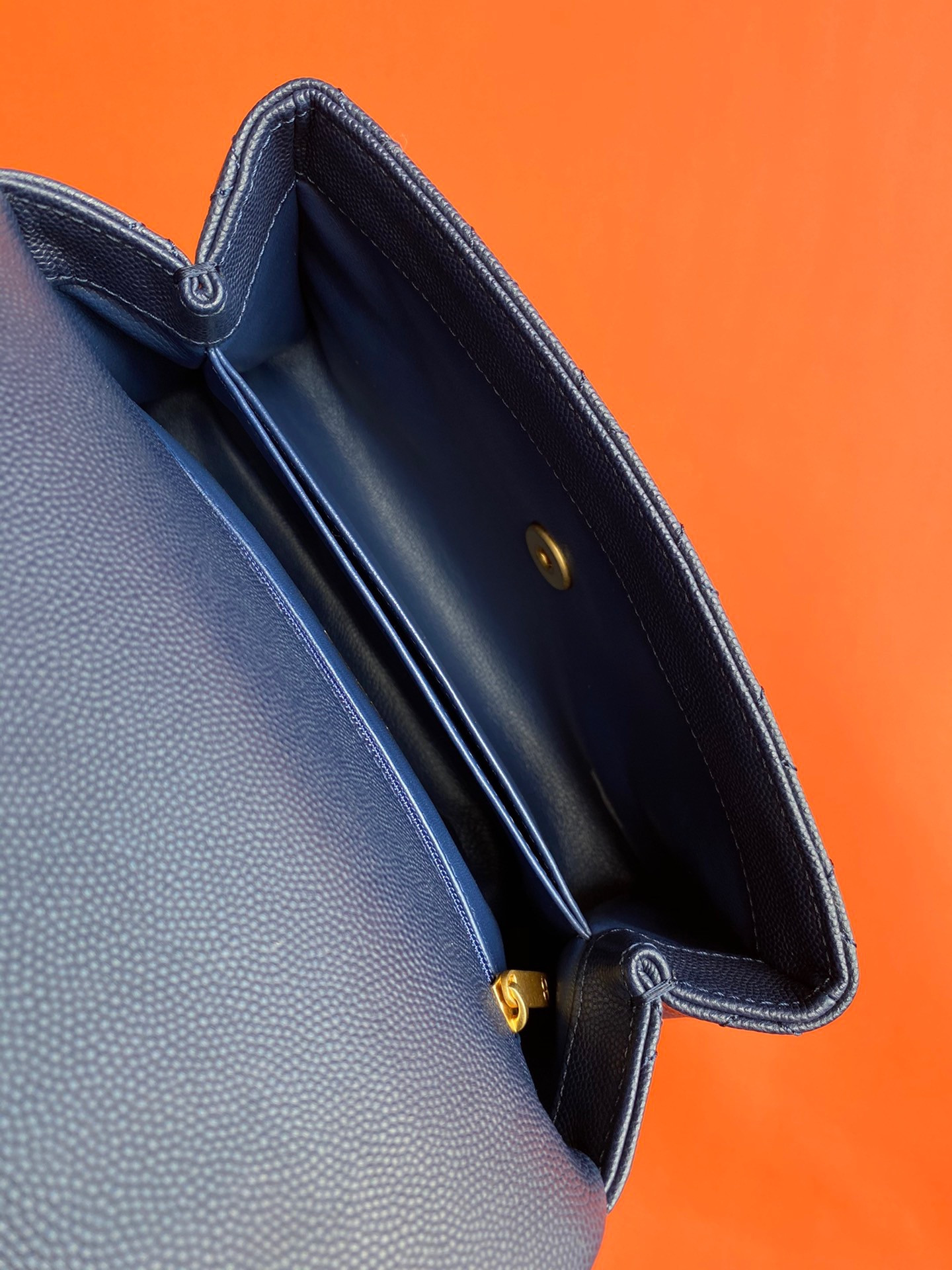 chanel coco handle small