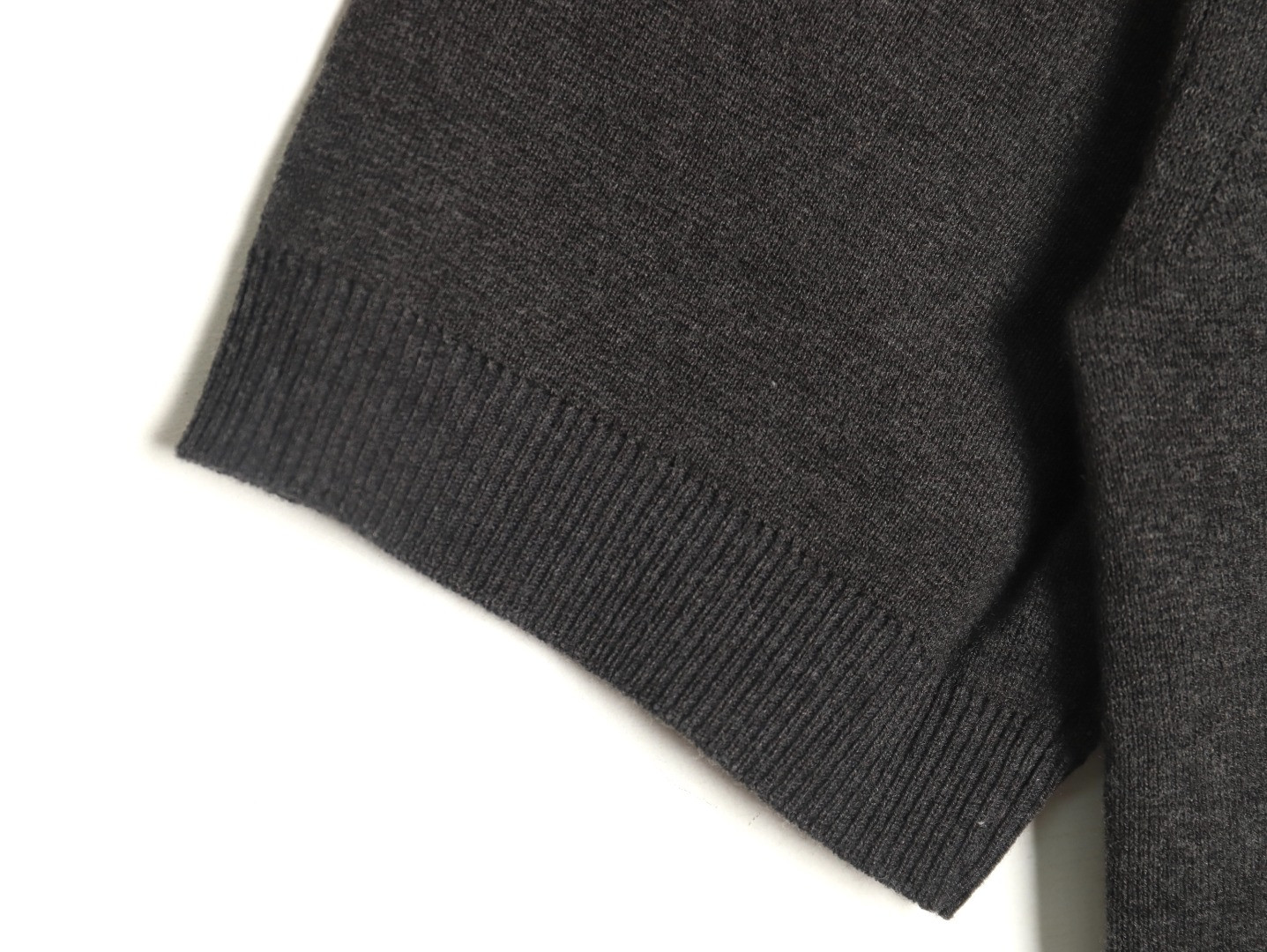 GUCCI GUC Knitted Short-sleeved