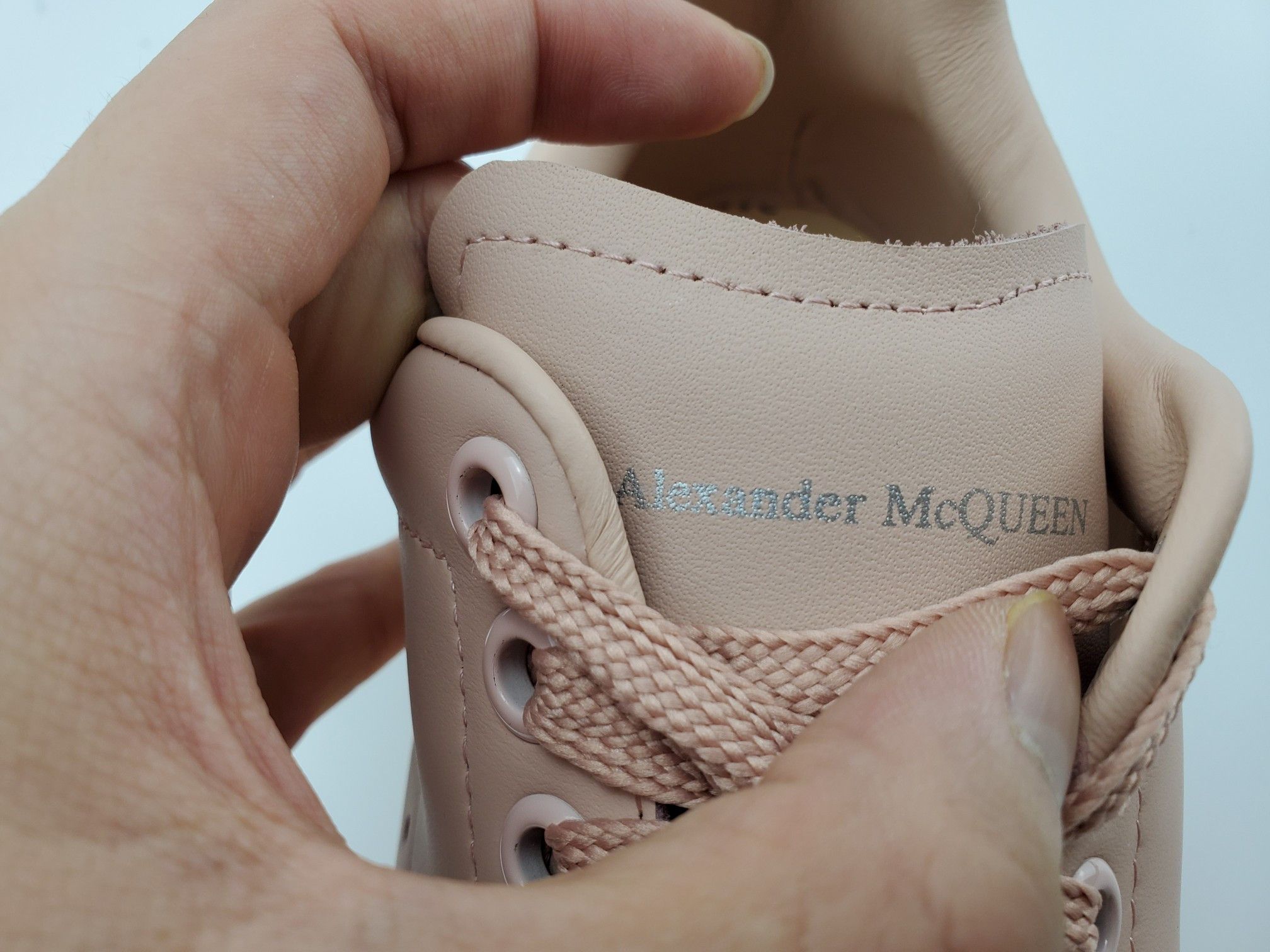 ALEXANDER MCQUEEN Trainers Pink