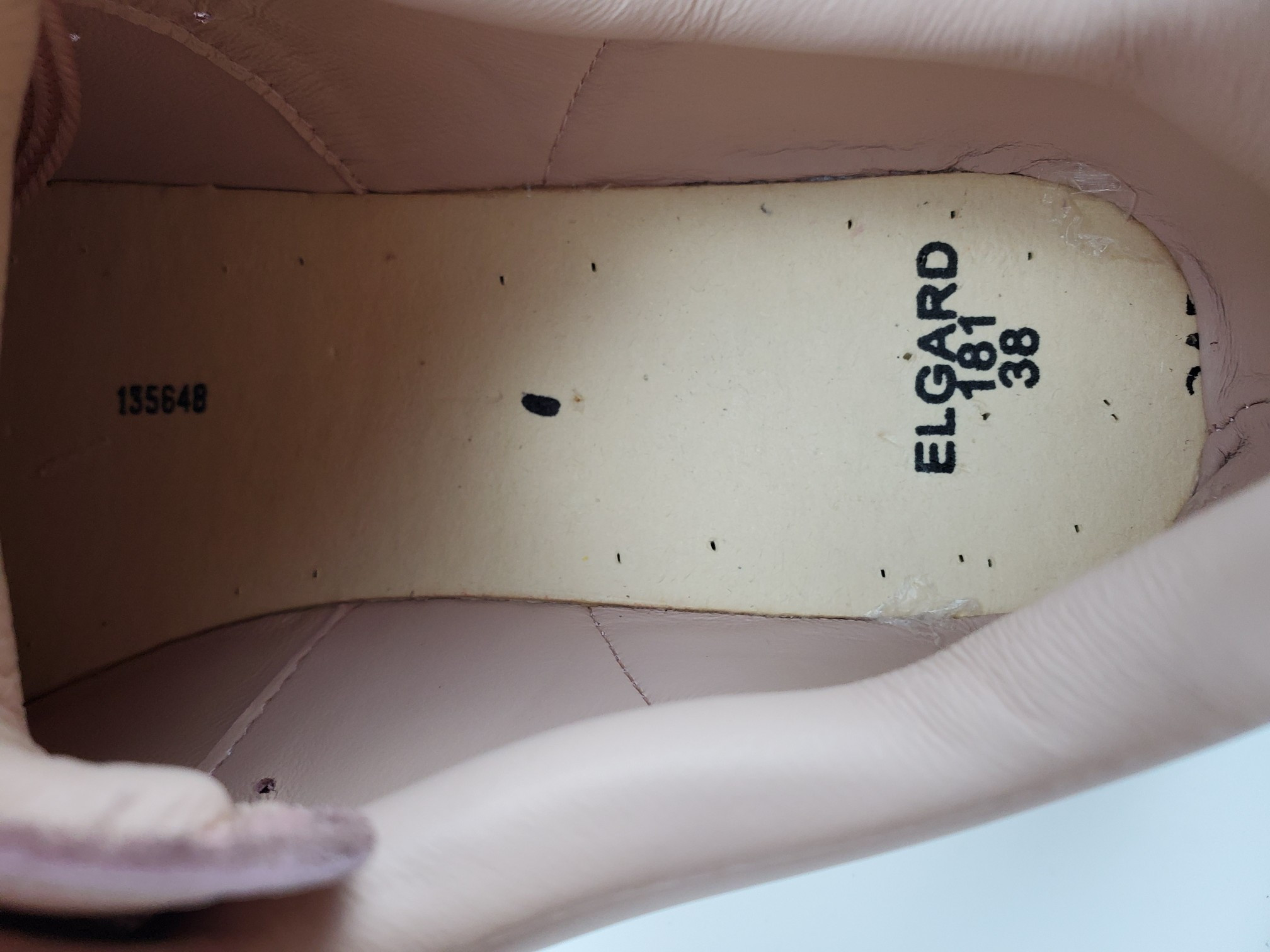 ALEXANDER MCQUEEN Trainers Pink