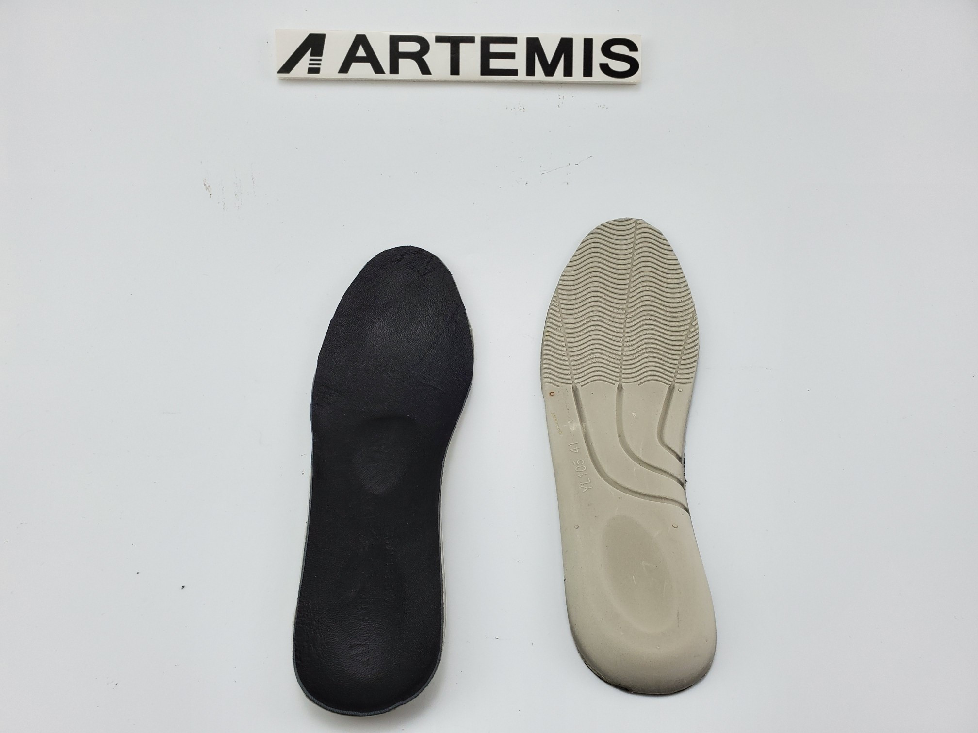 ALEXANDER MCQUEEN Trainers Black